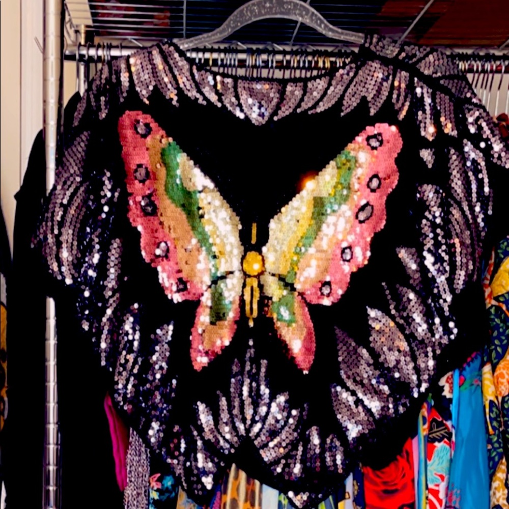 Lux Sequins vintage butterfly side open top. Free 🎁 with purchase.